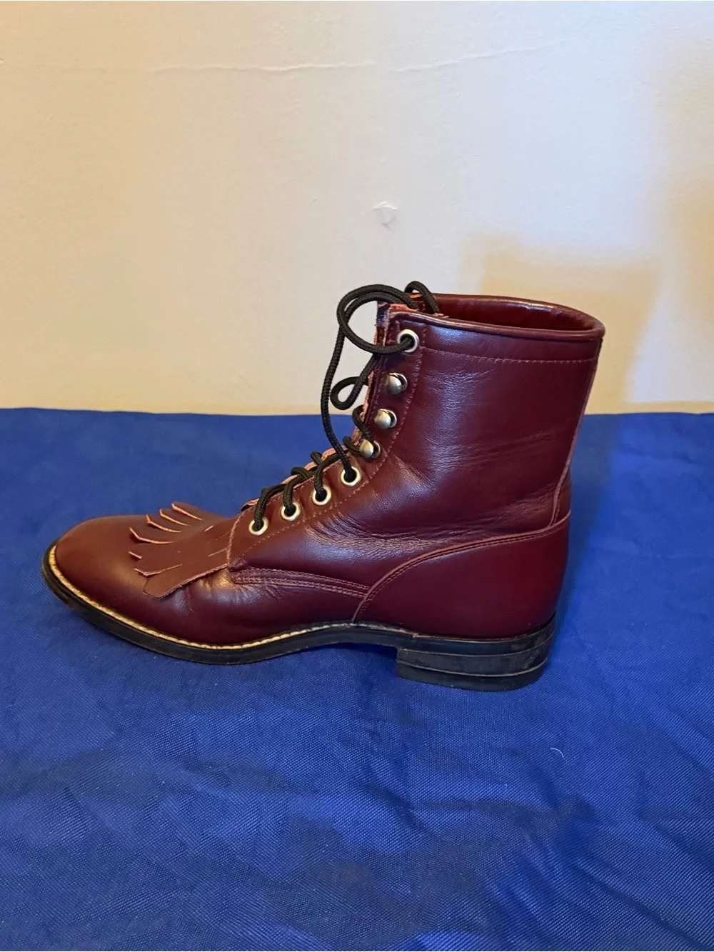 Genuine Justin Burgundy Leather Lace-Up Ankle Boots Women size 6/youth 4.5
